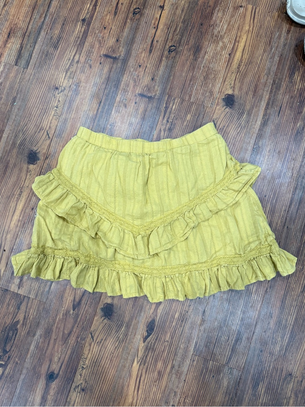 Time and Tru Women’s Layered Mini Skirt